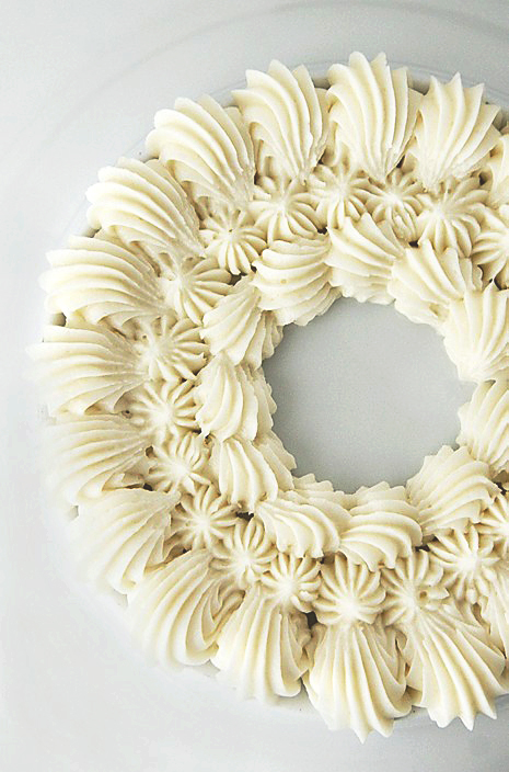 Vanilla Buttercream Frosting For Wedding Cakes