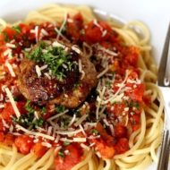 Simple and Delicious:  Spaghetti and Meatballs