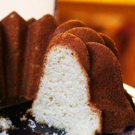 Ode to Traca: Ricotta Pound Cake