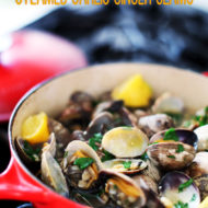 Steamed Garlic Ginger Clams